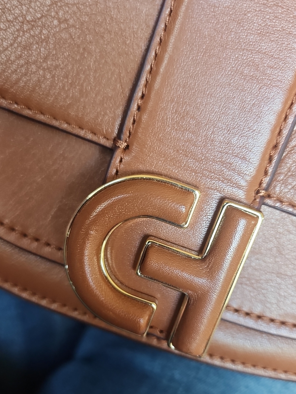 Cole Haan Brown Caramel Leather Signature Crossbody Purse Gold Hardware - Picture 15 of 16